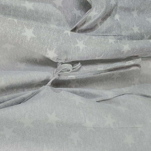 Fabulous Just Like‎ You bath robe. - Picture 2 of 7